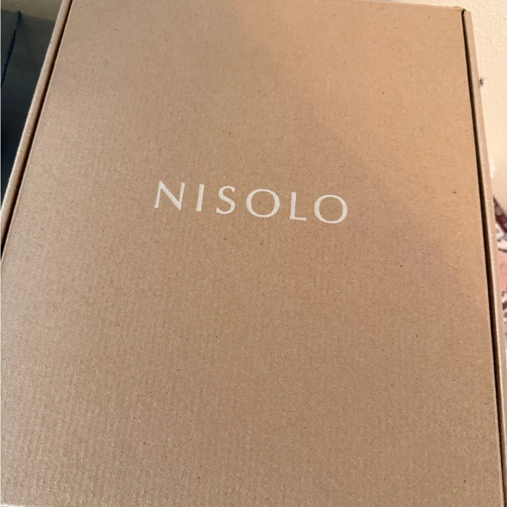 NEW in box! Nisolo Men's Go-To Chelsea Boot size 13
